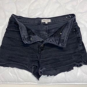 Madewell High-Waist Black Shorts